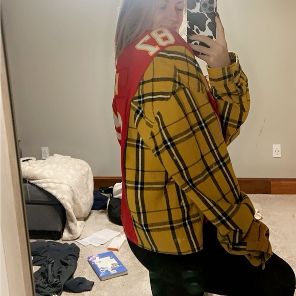 Upcycled - Travis Kelce Kansas City Chiefs Jersey❤️💛 - Picture 4 of 4